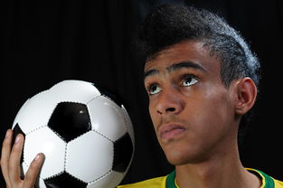 2025乐鱼体育在线官网76人队签下新秀中锋Embiid至2027年